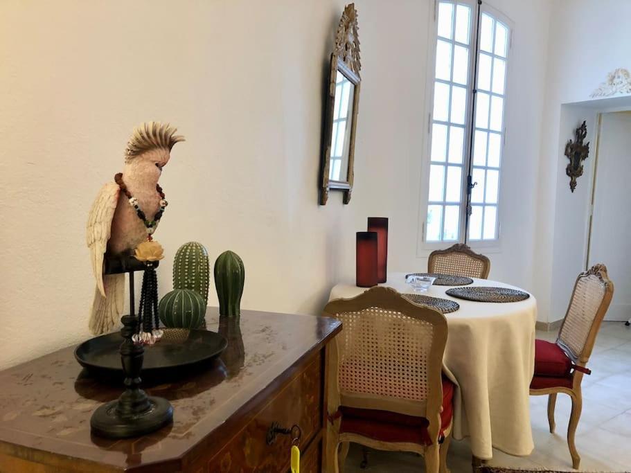 Ulysse, Appartement Spacieux Au Centre Historique D'Uzes En Rez-De-Chaussee Avec Exterieur, Proche Parking Des Marroniers المظهر الخارجي الصورة